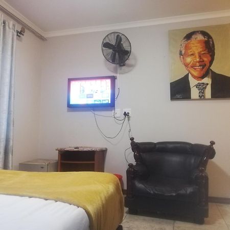 Parow City -Star Legend Lodge 开普敦 外观 照片